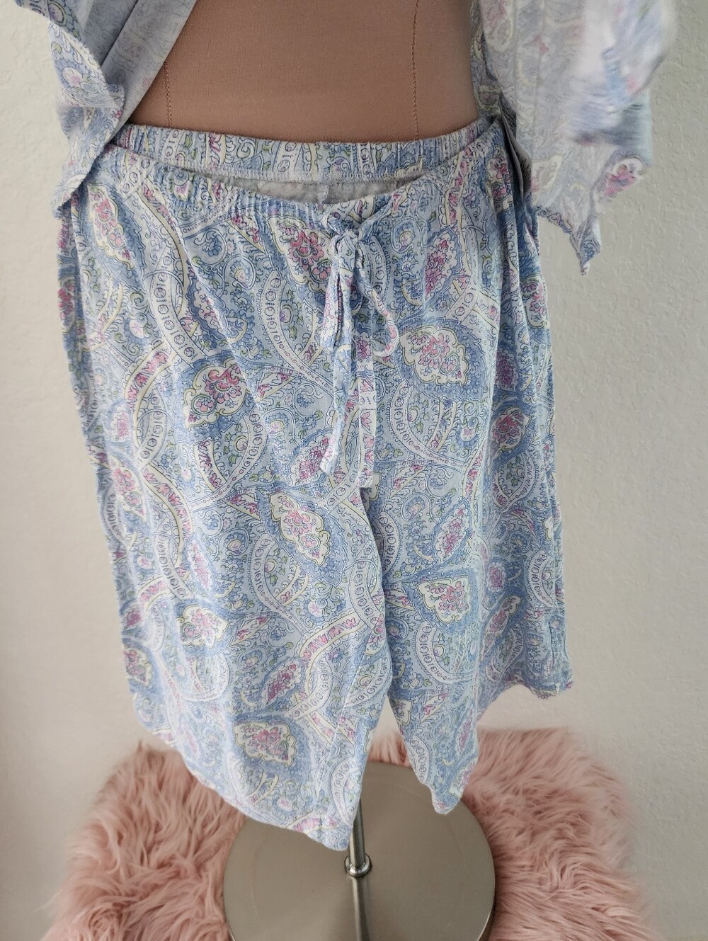 LAUREN RALPH LAUREN | Light Blue Paisley Short-Sleeve Pajama Set - Picture 3 of 16